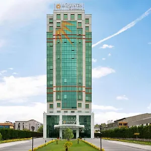 Otel La Quinta By Wyndham Gunesli, İstanbul