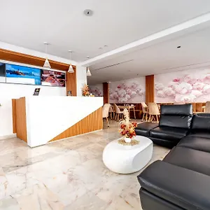 https://family-aparthotel.hotels-casablanca.net