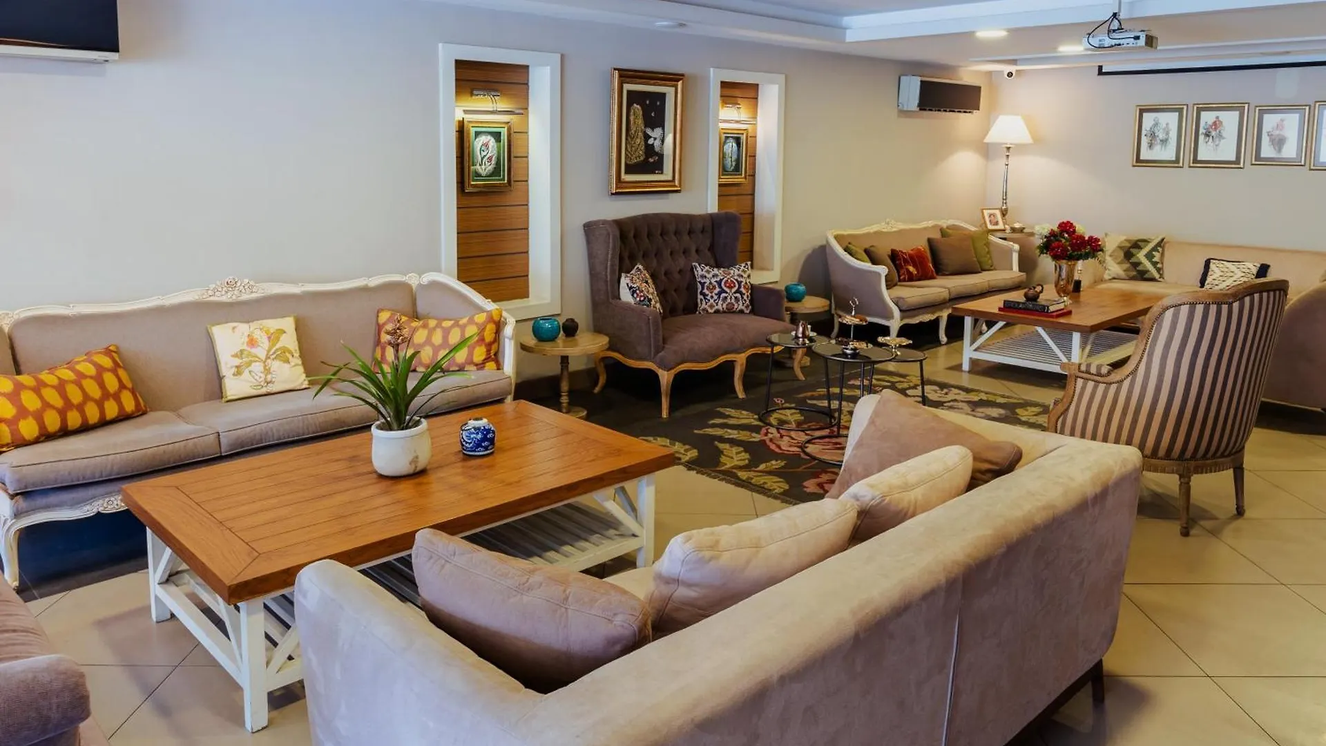 Cheya Besiktas Istanbul Bosphorus City Center Hotel & Suites