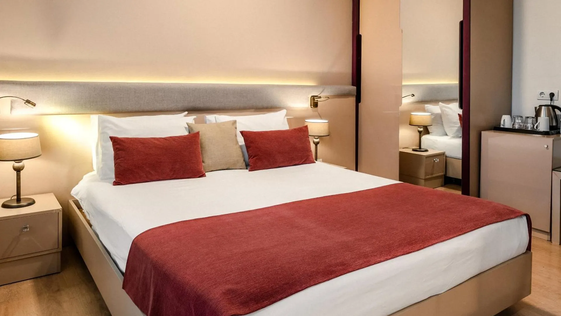 Cheya Besiktas Istanbul Bosphorus City Center Hotel & Suites Турция