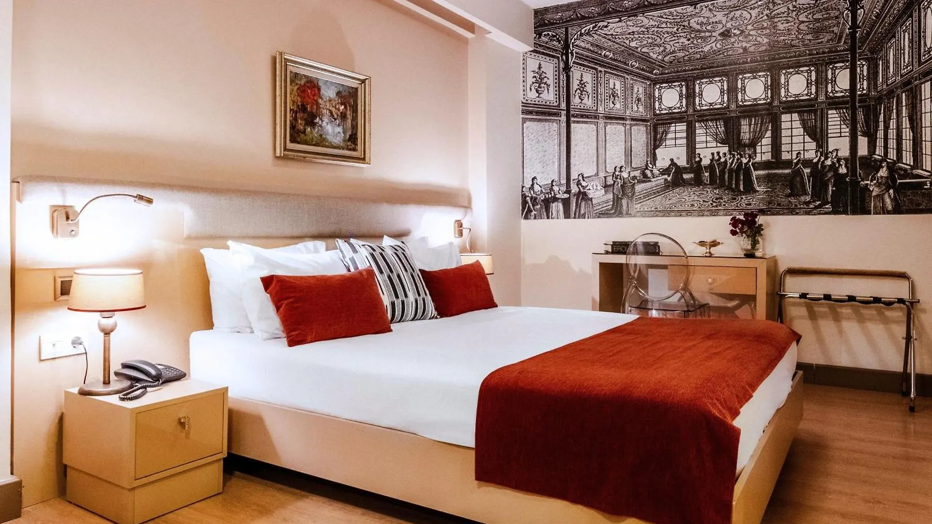 Cheya Besiktas Istanbul Bosphorus City Center Hotel & Suites 3*,