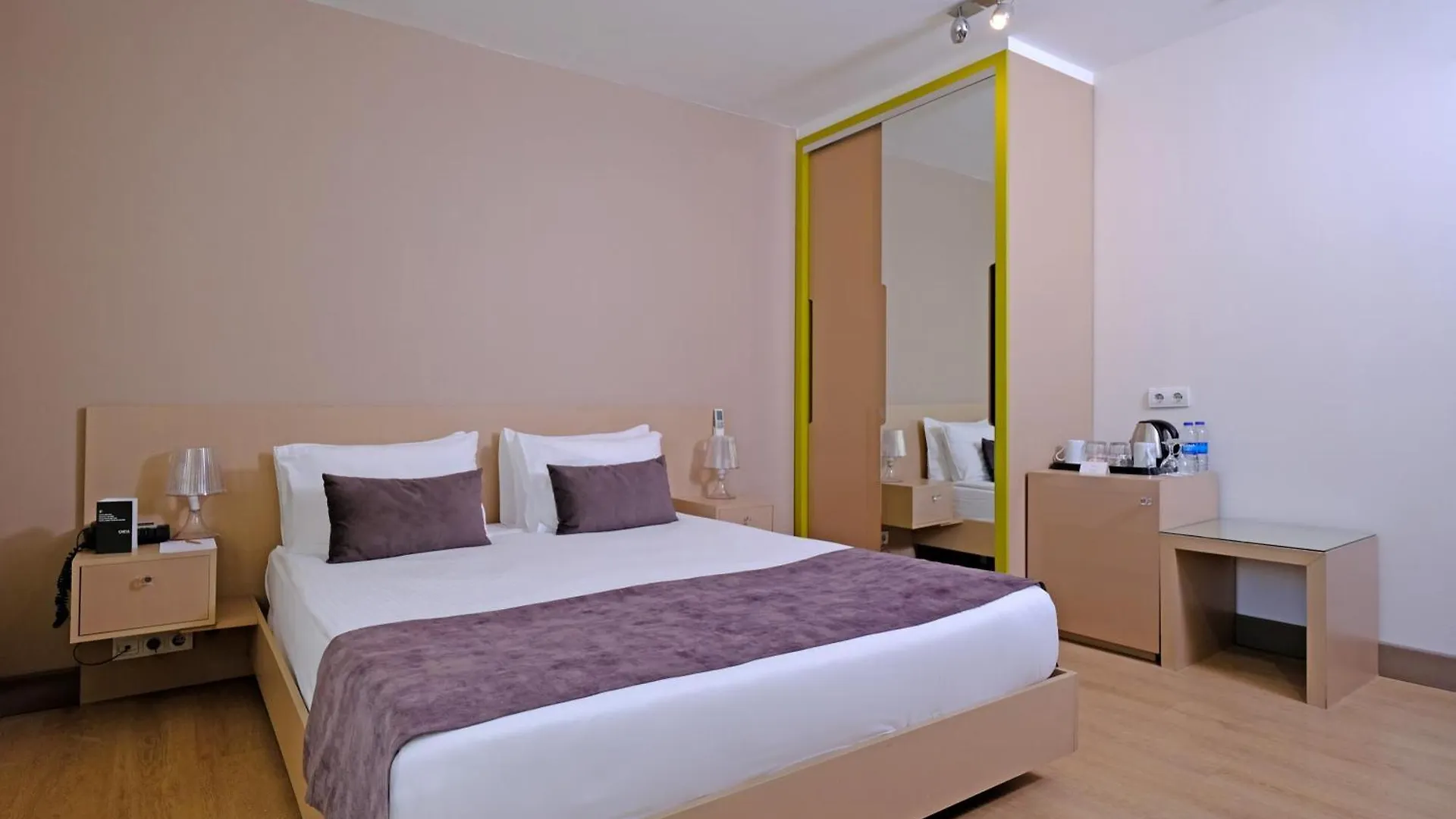Cheya Besiktas Istanbul Bosphorus City Center Hotel & Suites